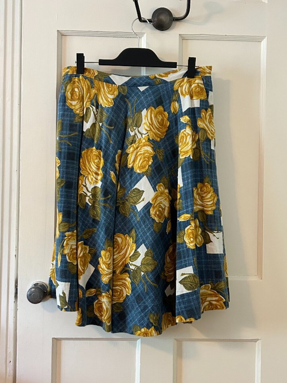 Anthropologie Odille Vintage Roses Midi Skirt, 12